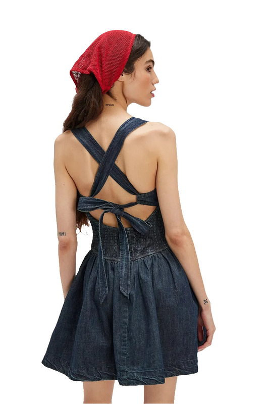 vestido vaquero sin mangas con cordones