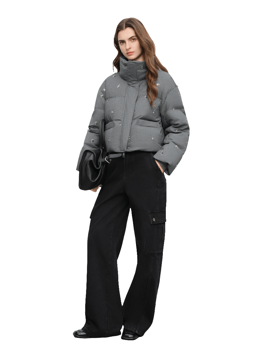 Chaqueta de plumas con cuentas: elegancia abrigadora