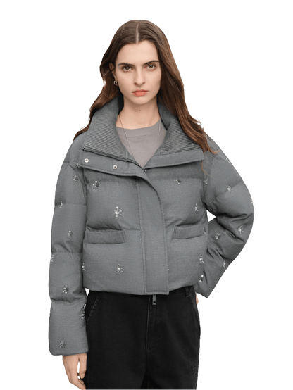 Chaqueta de plumas con cuentas: elegancia abrigadora