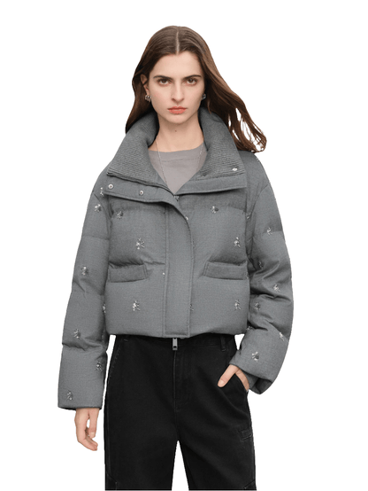 Chaqueta de plumas con cuentas: elegancia abrigadora