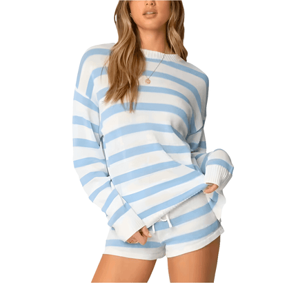 Conjunto a rayas: estilo y comodidad en uno solo.