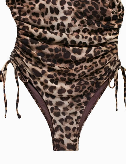 Baño de seda: elegancia y comodidad en tu traje de malla