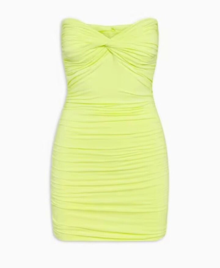 Vestido Cotton: ¡Explora la moda de esta temporada!