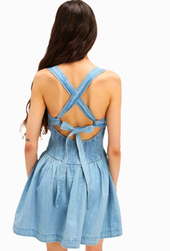 Vestido vaquero sin mangas: estilo y comodidad en uno